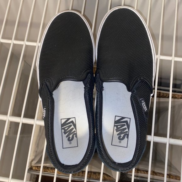 Black Leather Vans, size 9.0 in women's, 7.5 in men's. - Picture 1 of 3